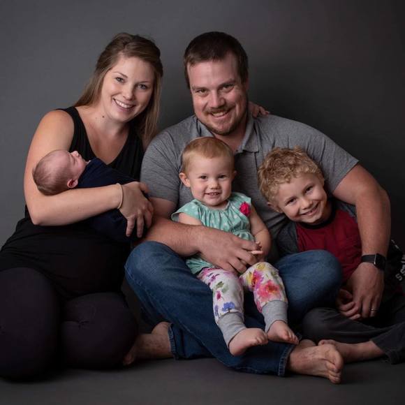 Meet your Posher, Alisha - Picture 1 of 1